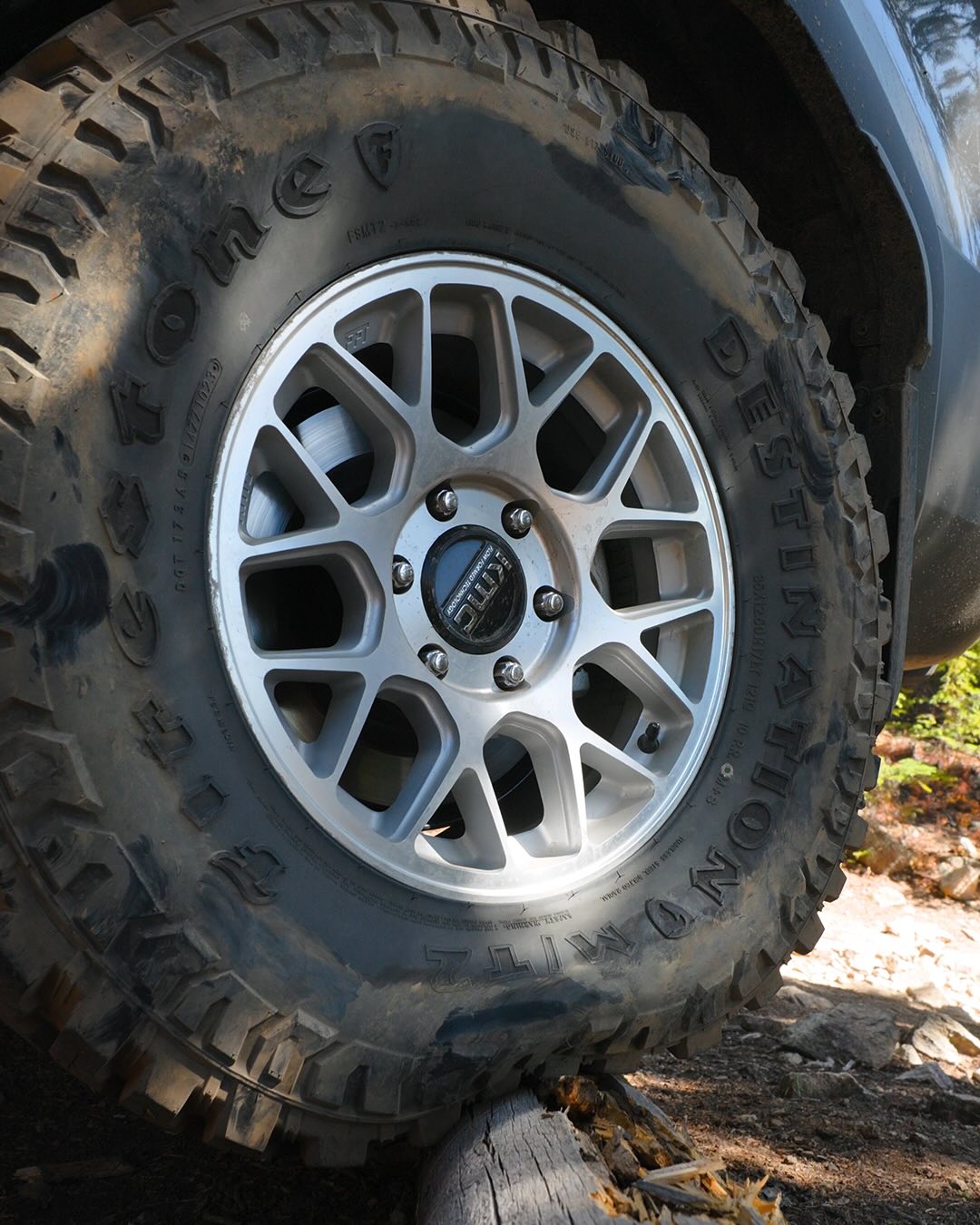 Firestone FS591 295/75R22.5 H/16PLY Tires