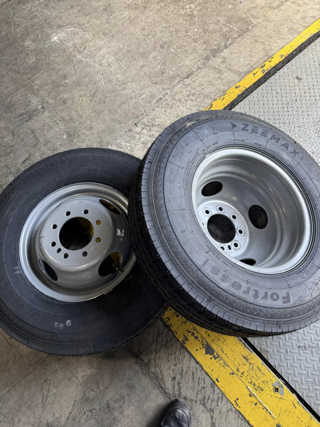 オパール　ダイヤ0.255　14.5号 Zeemax Highway 8-14.5 G/14PLY